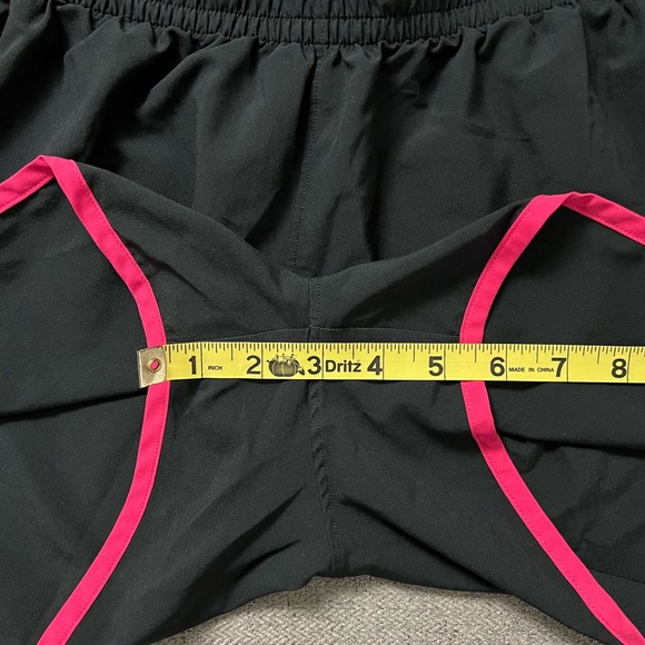 Under Armour Black Running Shorts - Picture 4 of 5